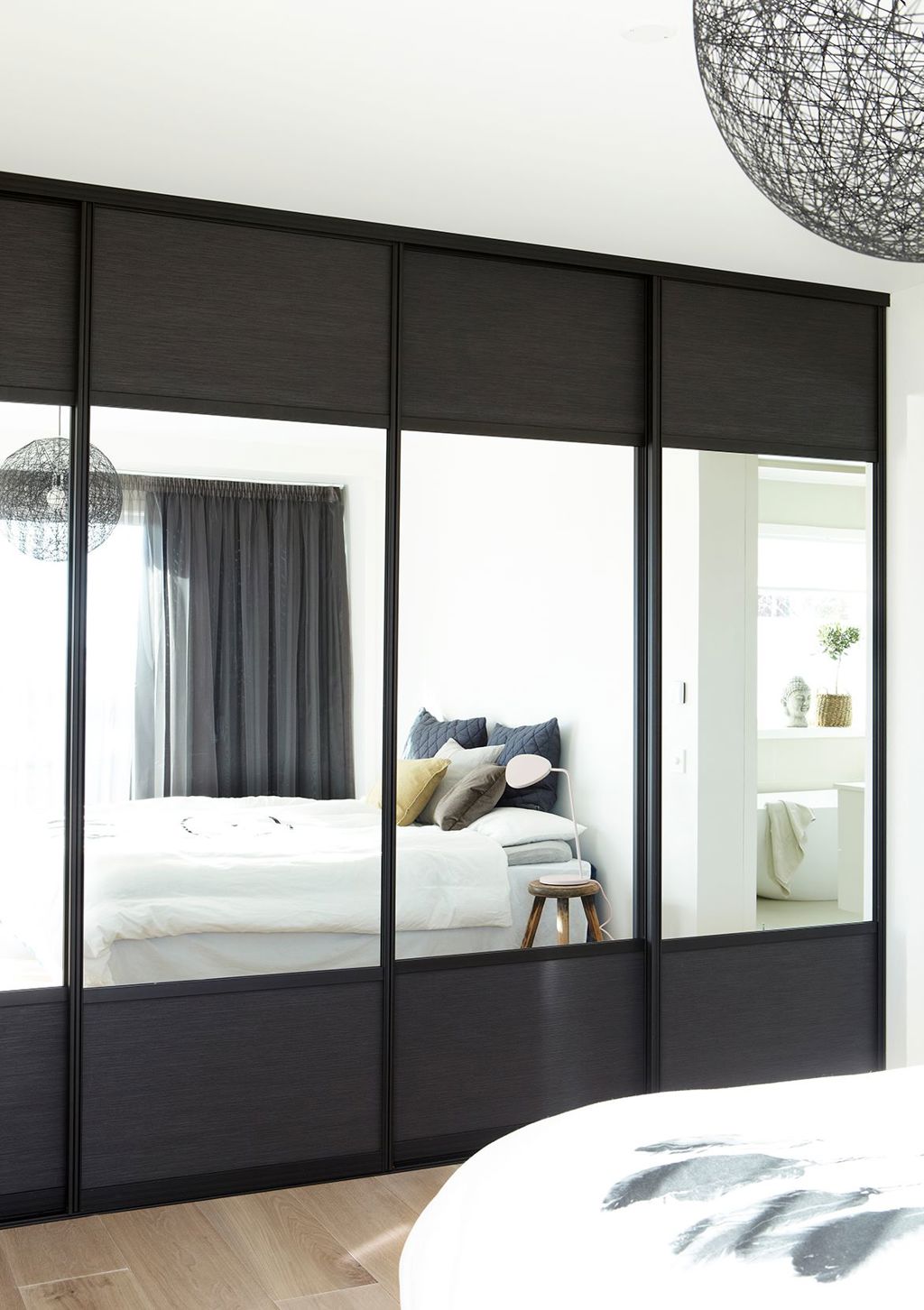 Langlo Safir, 4 doors black reed, clear mirror