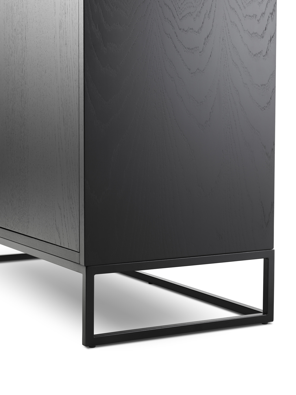 Eik skap 200 med stålunderstell, eik skap